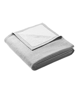 Oversized Core Fleece Sweatshirt Blanket